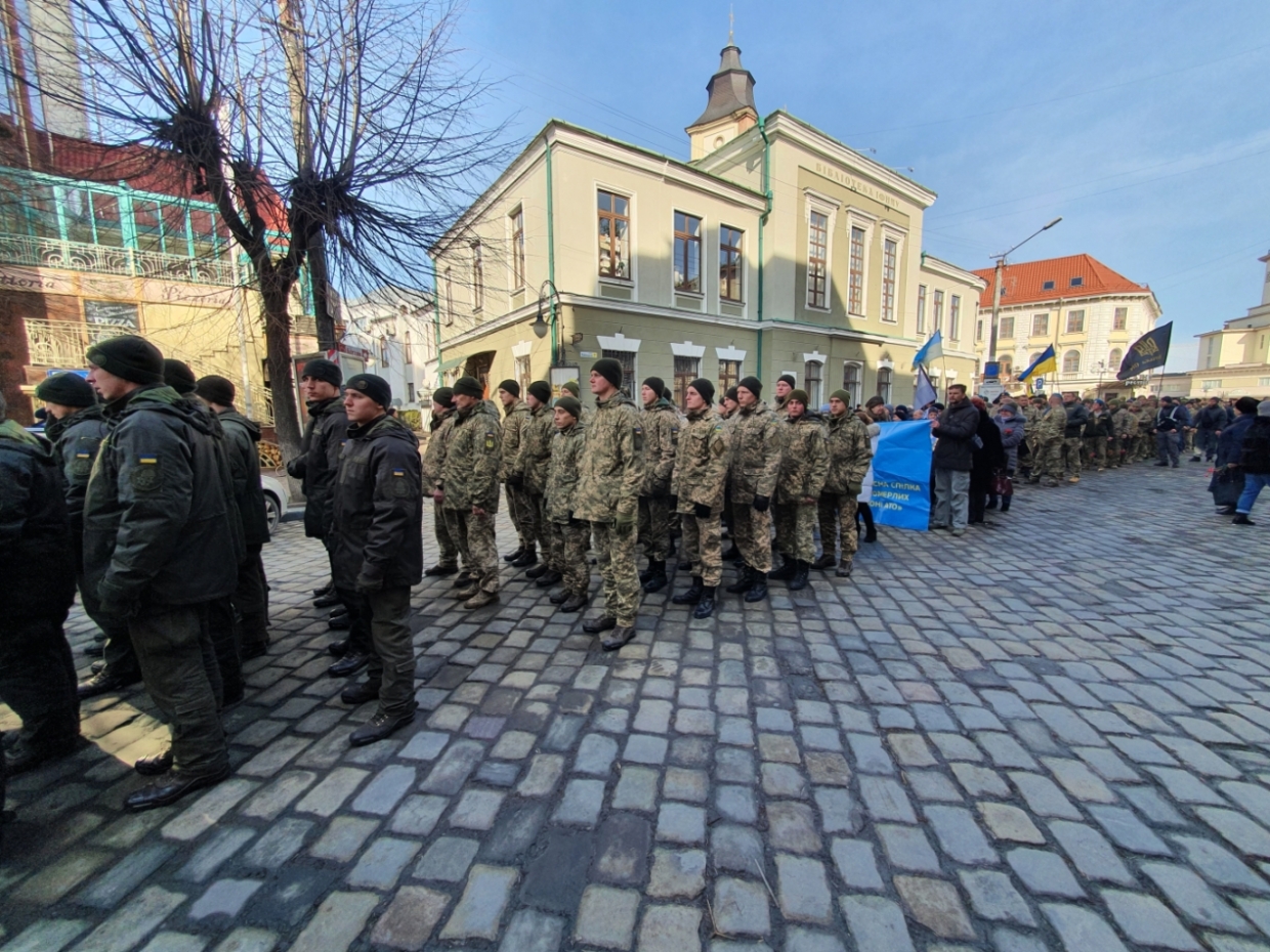 Курсанти КВП прийняли участь у вшануванні пам’ятних дат.