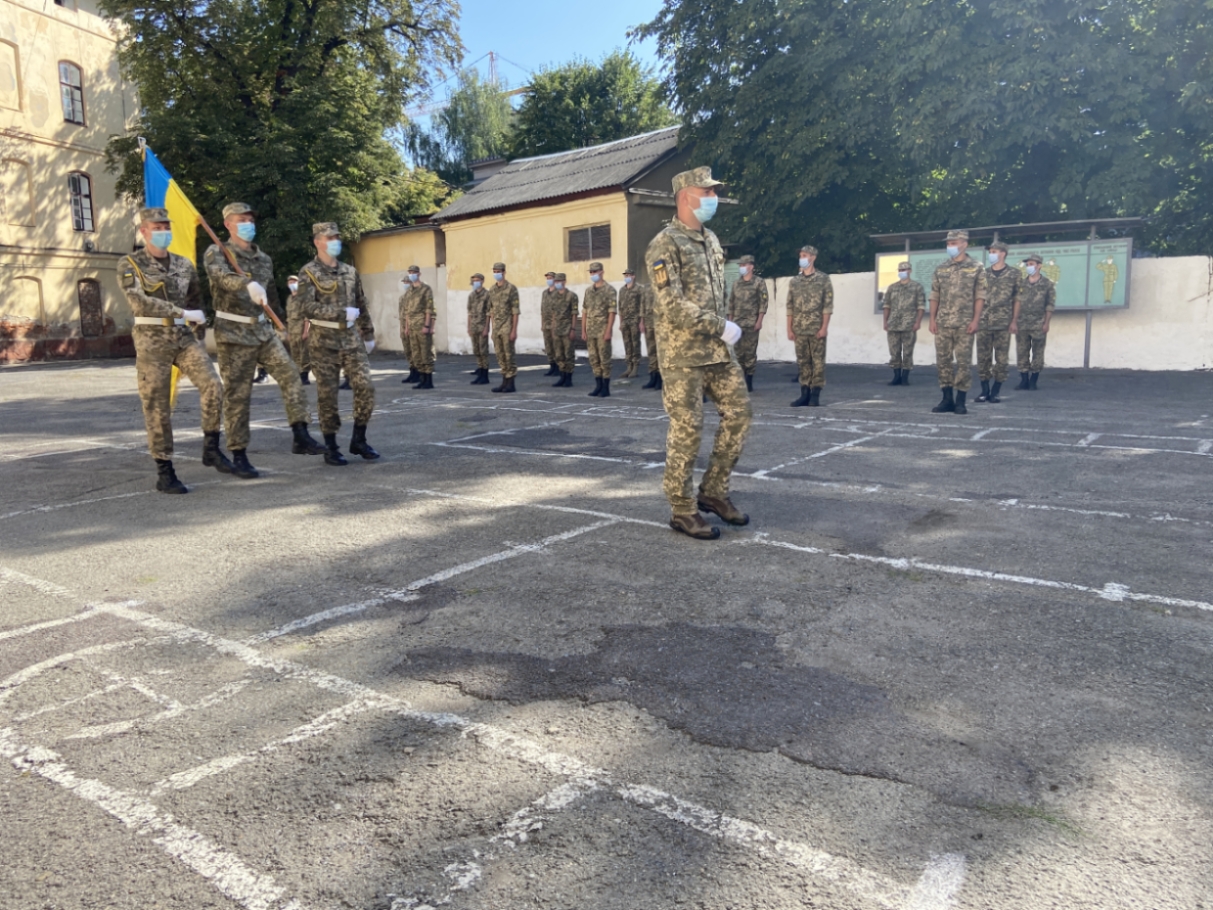 Курсанти КВП склали Військову присягу України.