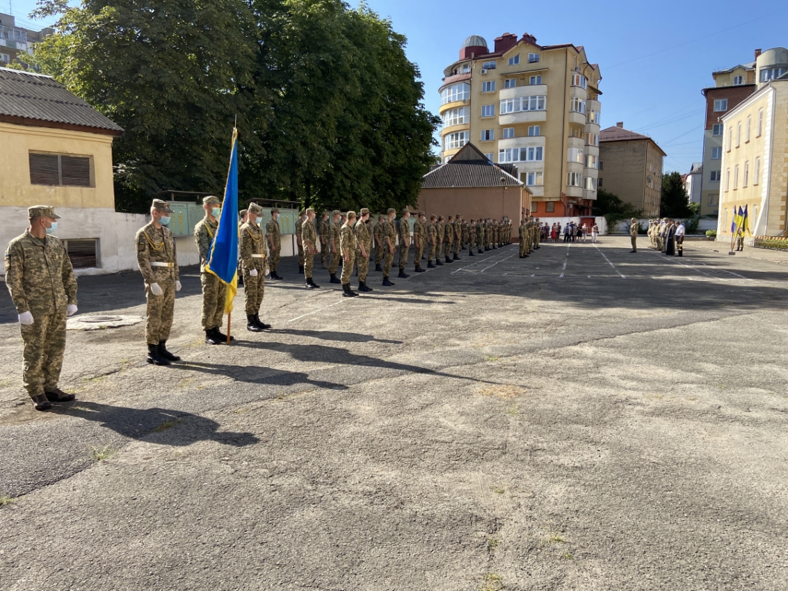 Курсанти КВП склали Військову присягу України.