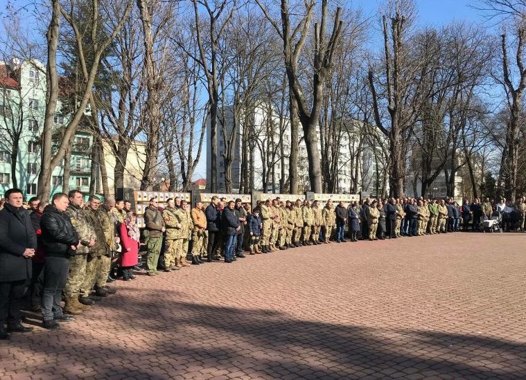 Курсанти КВП прийняли участь у вшануванні пам’ятних дат.