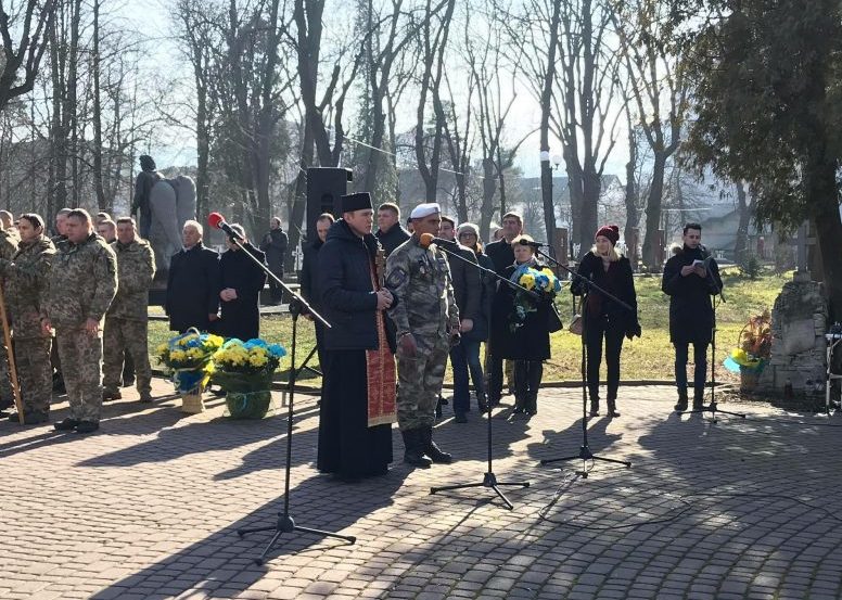 Курсанти КВП прийняли участь у вшануванні пам’ятних дат.