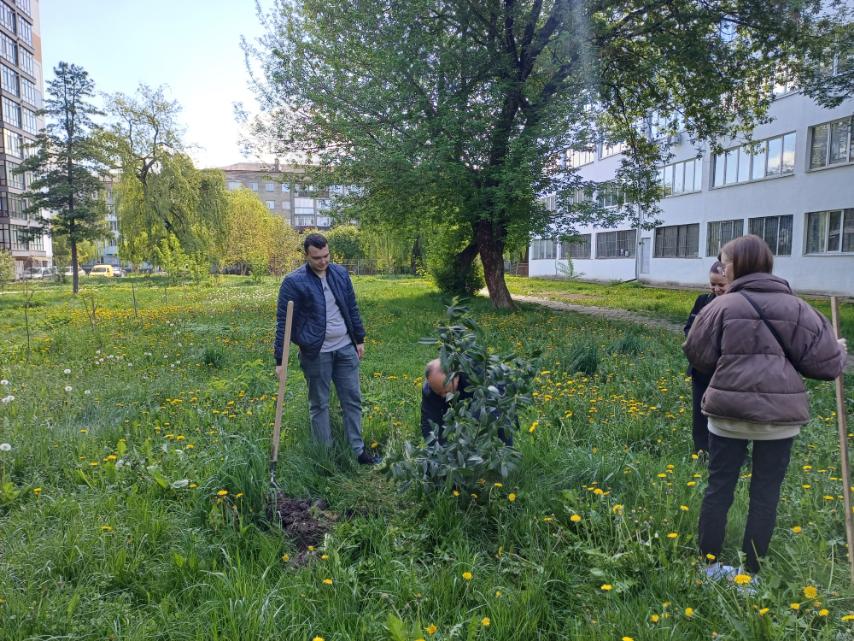 Студенти - екологи підвищення рівня озеленення міста Івано-Франківська