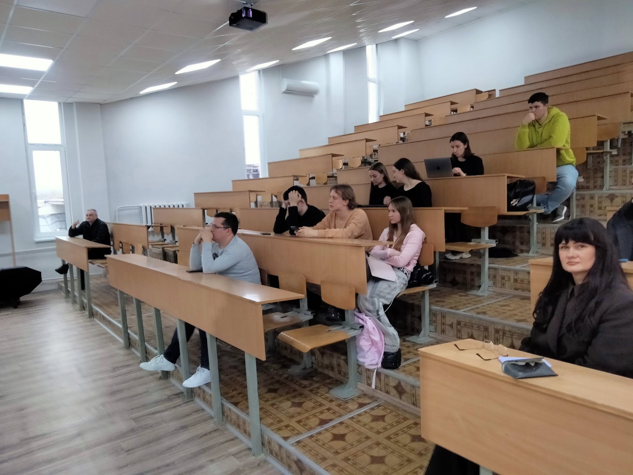 Актуальні виклики ІТ: на кафедрі ІПЗ відбувся ІІ етап студентської науково-технічної конференції