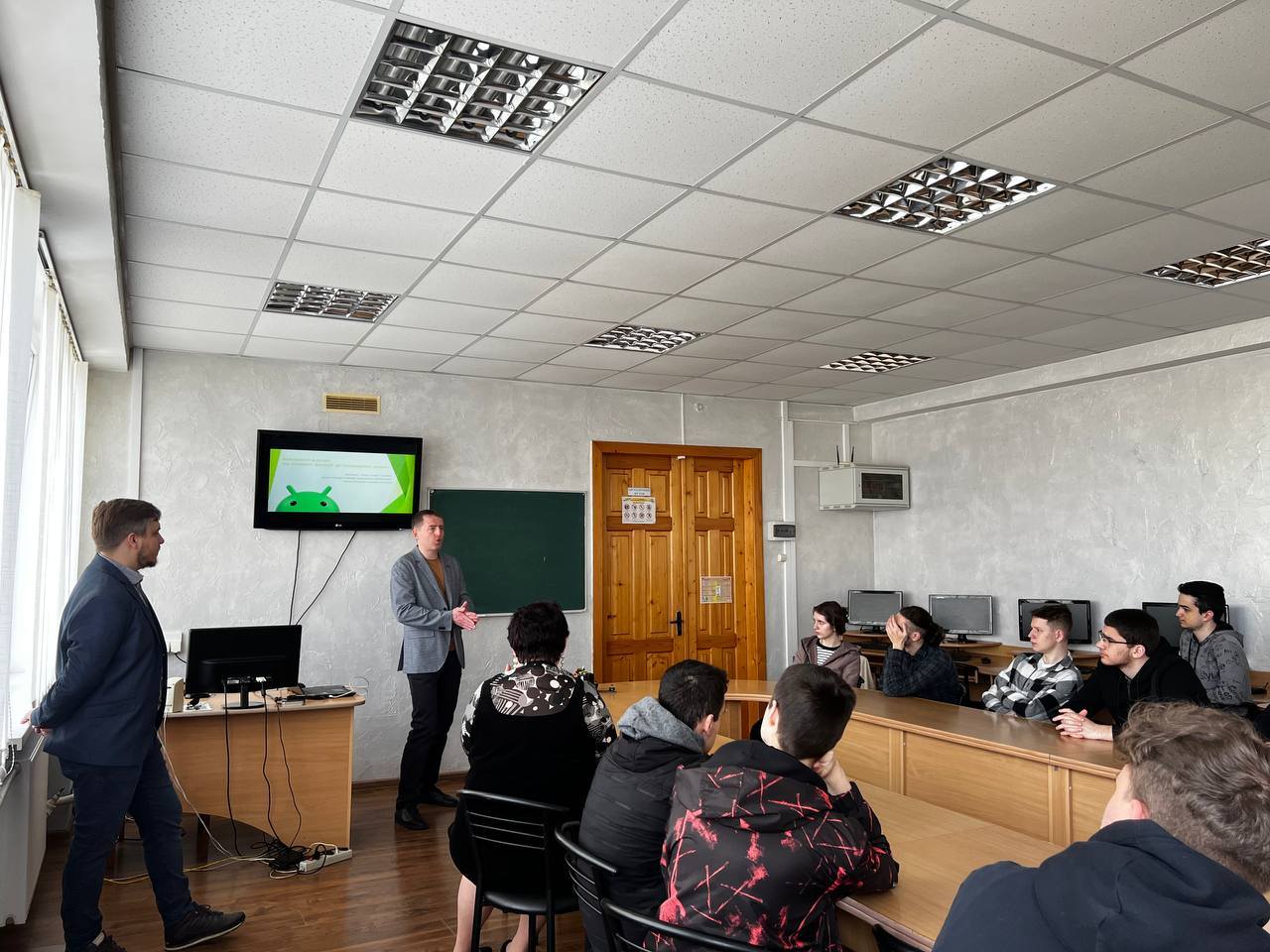 Майбутні програмісти, це для вас! 