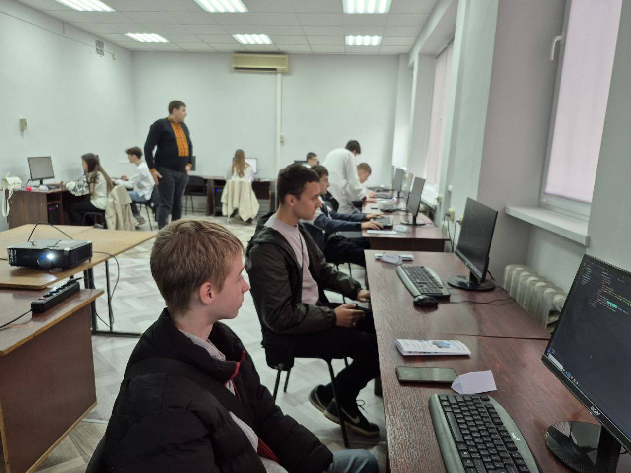 Стартувала Веб-майстерня: сьогодні запрошували школярів у світ Web-технологій