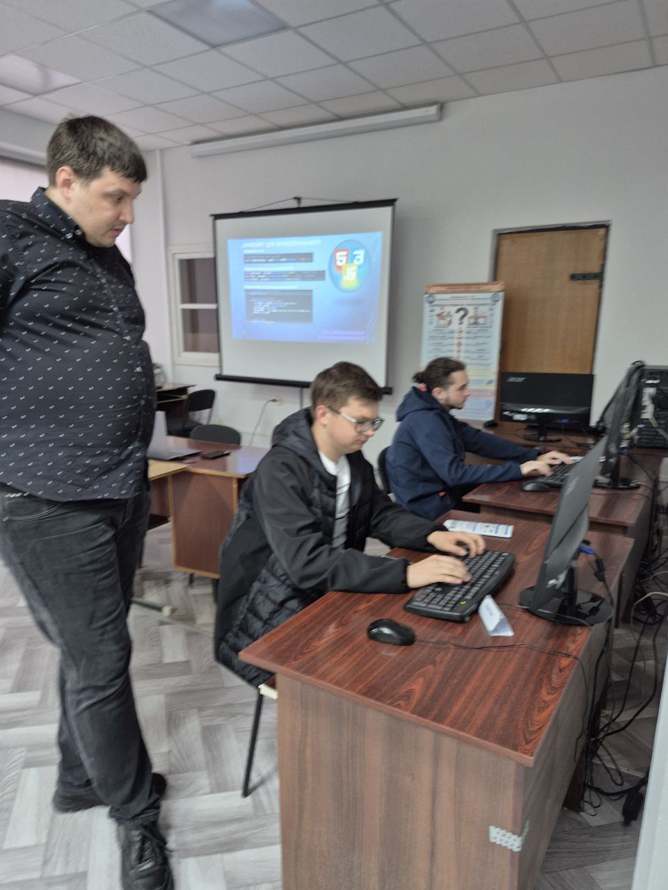 Перший крок до ІТ-кар'єри!