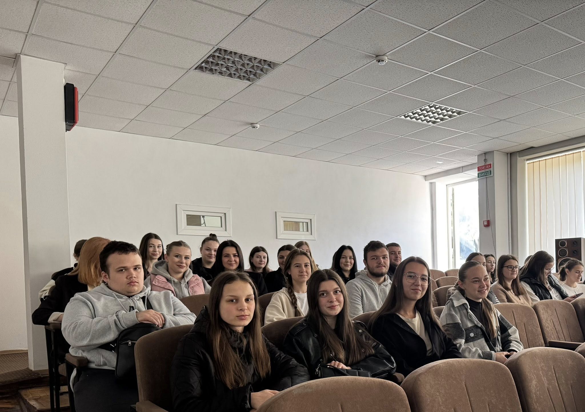 Гігієна цифрової комунікації — не лише актуальний тренд, а вимога часу