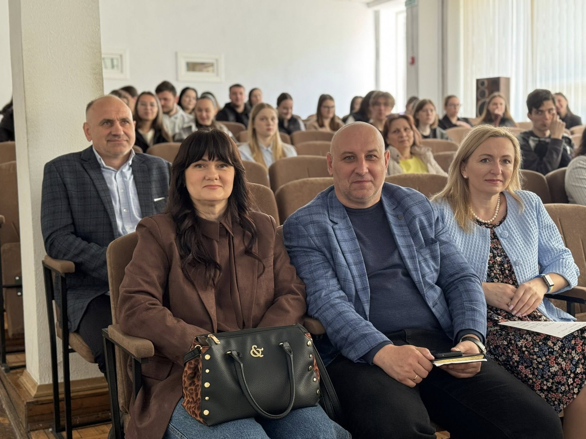 Гігієна цифрової комунікації — не лише актуальний тренд, а вимога часу