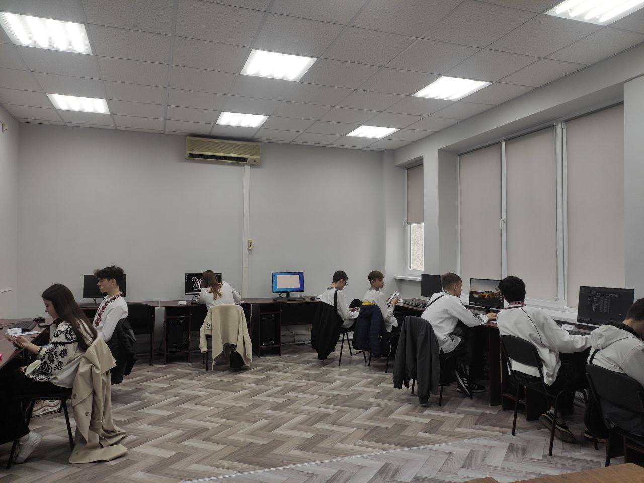 Стартувала Веб-майстерня: сьогодні запрошували школярів у світ Web-технологій