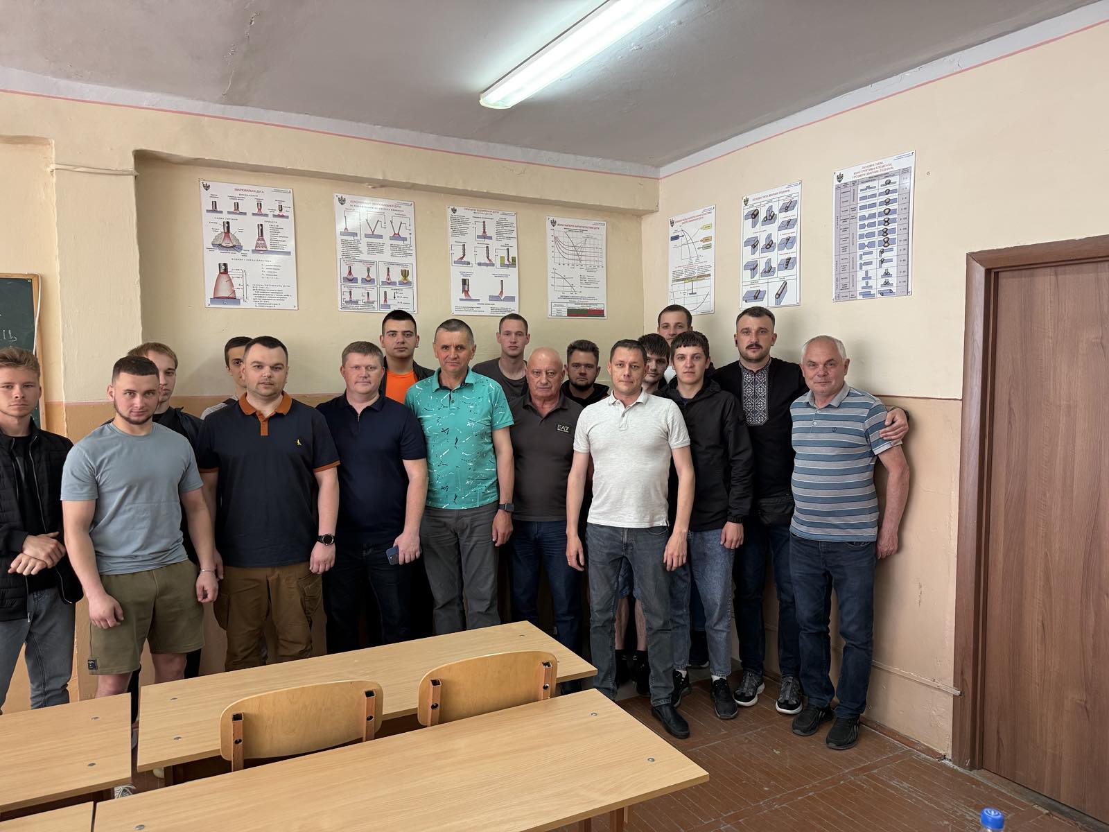 Зустріч з випускниками