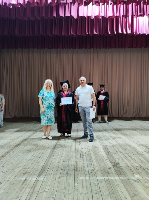 Відбулось вручення дипломів бакалавра