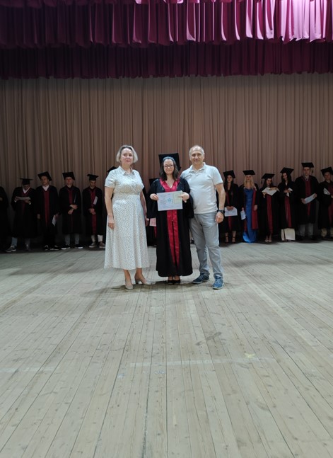 Відбулось вручення дипломів бакалавра