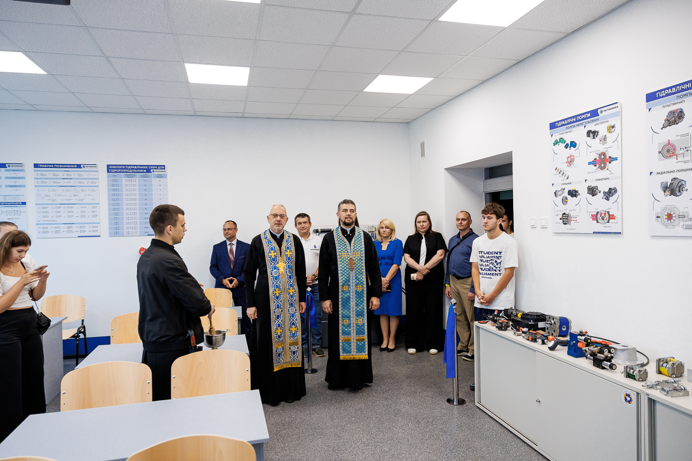 444444444444444444444