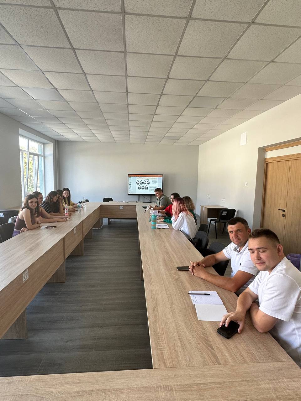 Студенти-екологи долучилися до тренінгу з боротьби з одноразовим пластиком