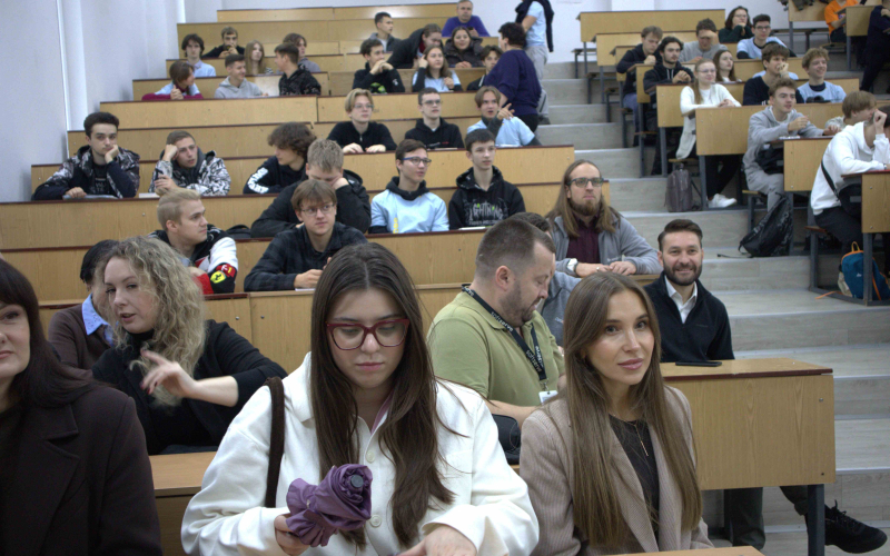 Олімпіада, що поєднує інтелект, командну солідарність та впевненість у майбутньому: регіональний етап ICPC 2025