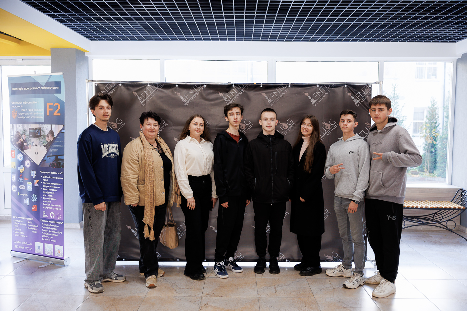 Переможці ІТ-олімпіади: в ІФНТУНГ відзначили найкращих програмістів Прикарпаття! 