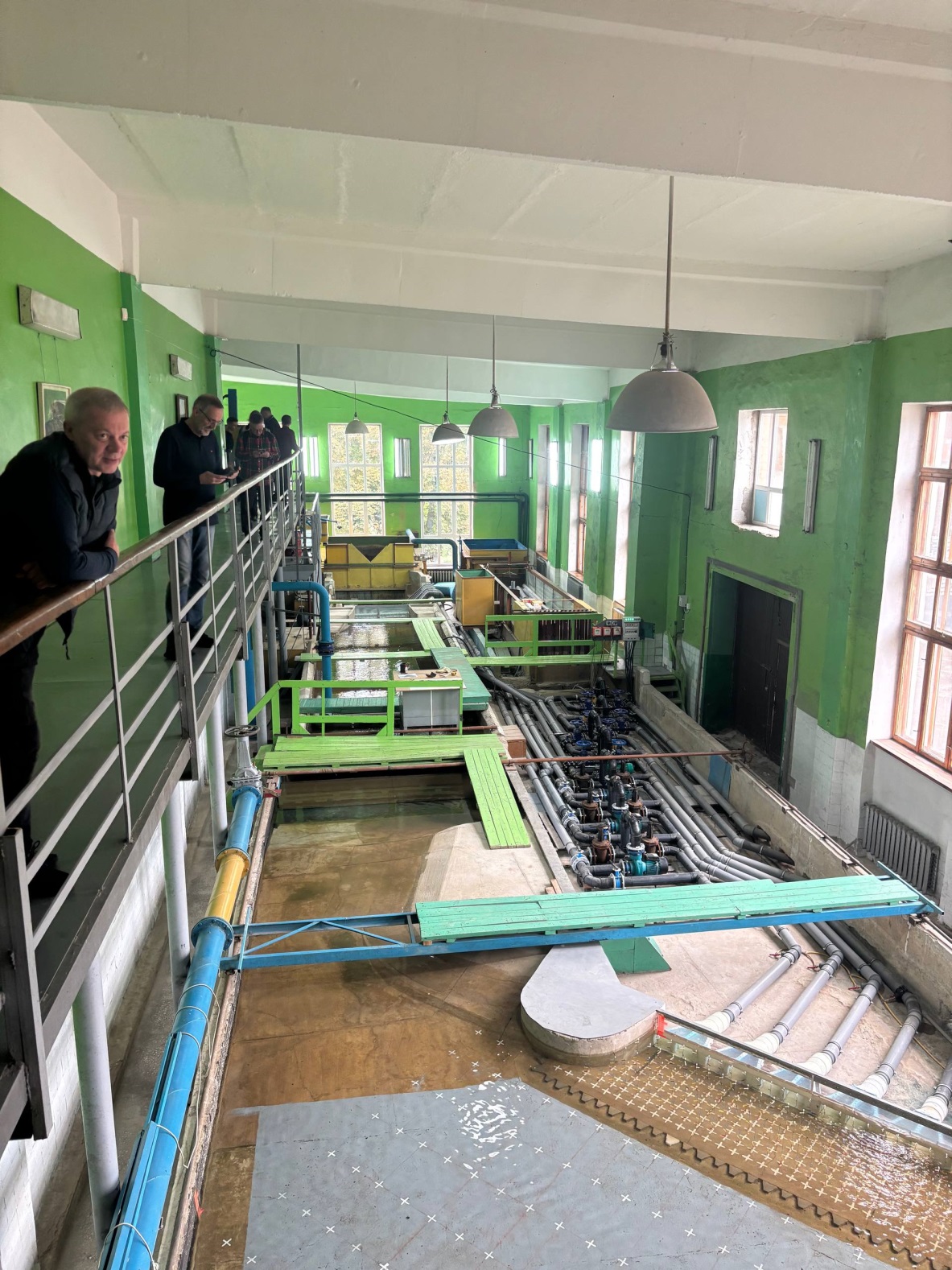 Екскурсія на Хринницьку ГЕС  студентів - екологів