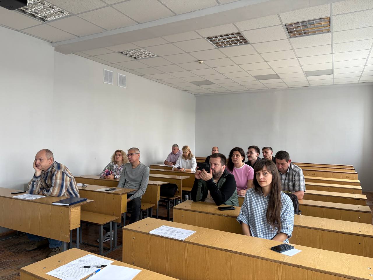 Представлення результатів наукових досліджень аспіранта Сергія Яковина 