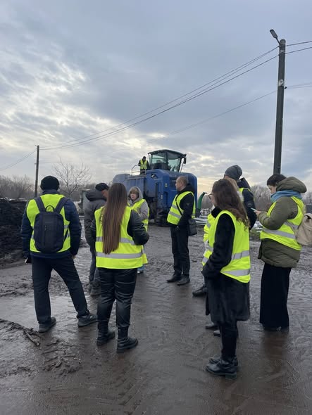 ОДИН ДЕНЬ З «РЕЗИДЕНЦІЯ З УПРАВЛІННЯ ВІДХОДАМИ»