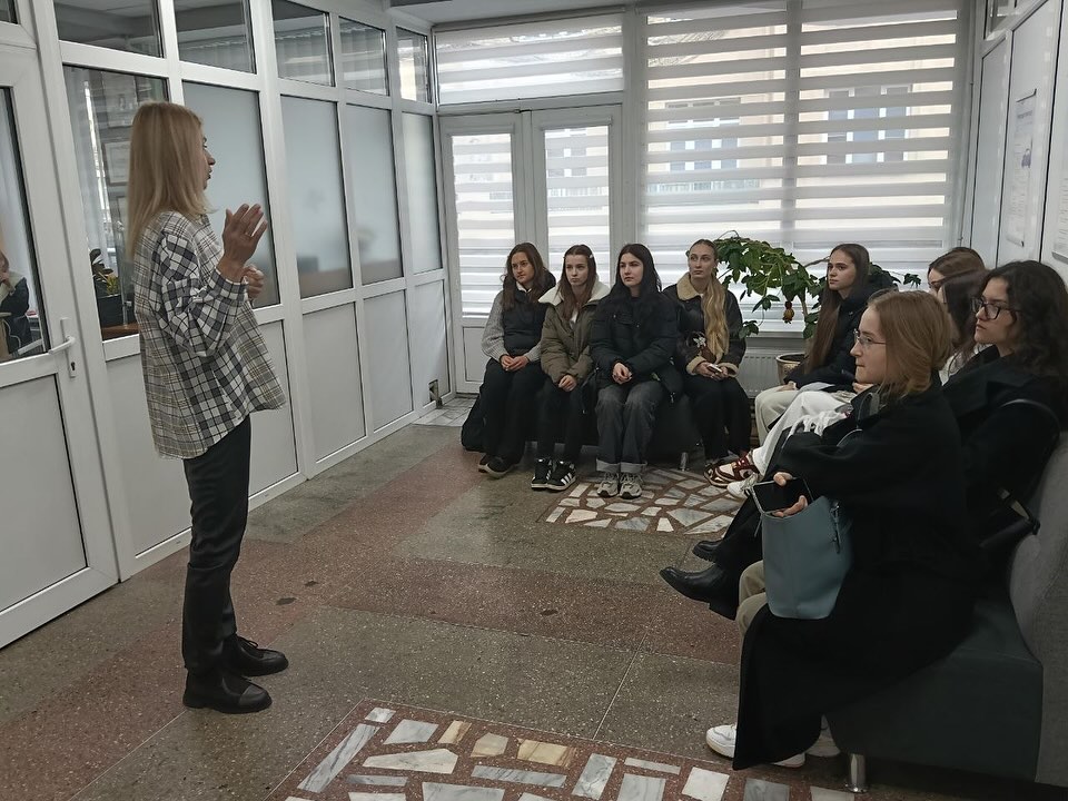 Знайомство з роботою ЦНАП: практичний досвід студентів-документознавців