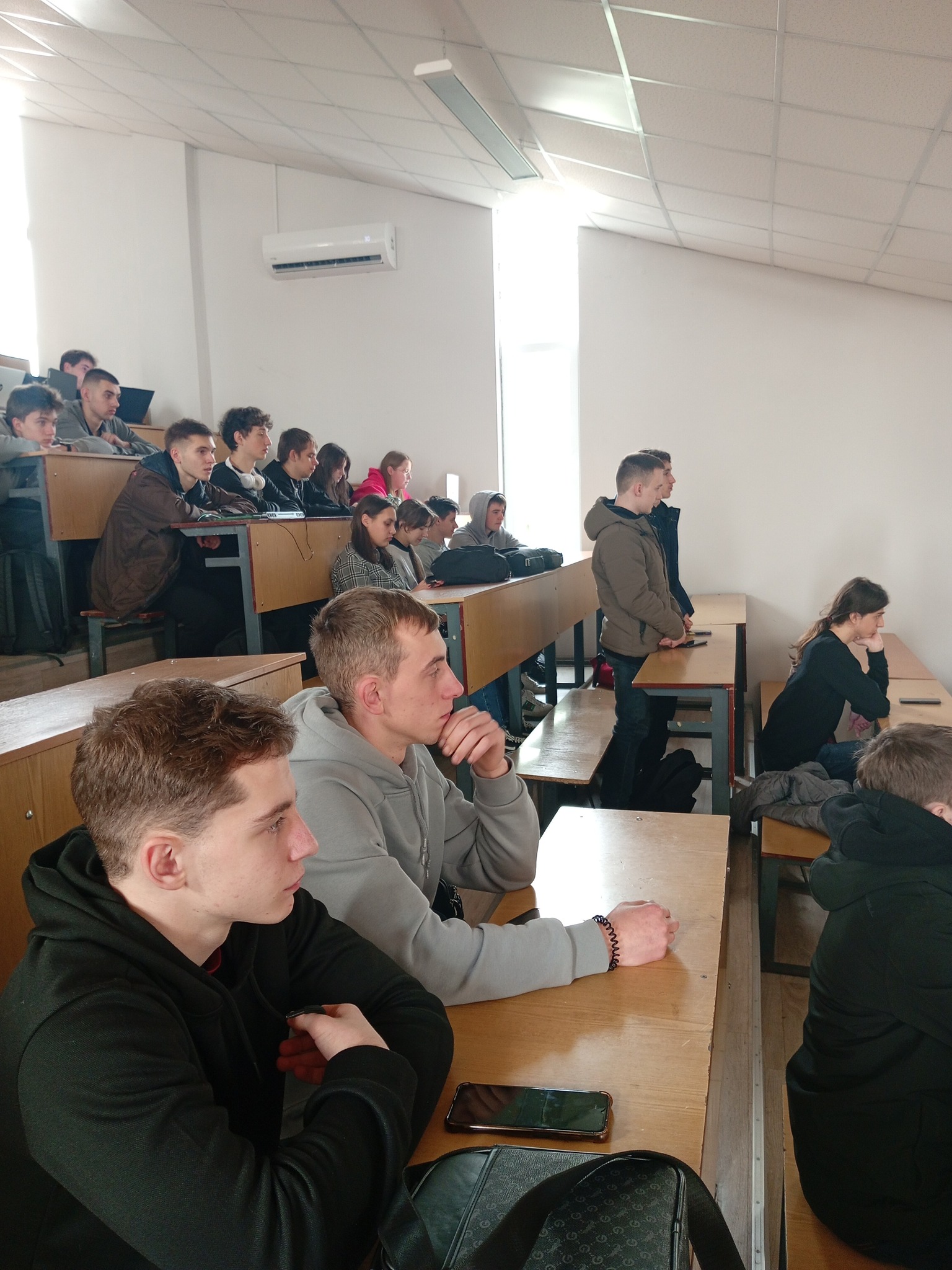 Освітнє партнерство триває: компанія EPAM знову представила лекцію для здобувачів спеціальності “Інженерія програмного забезпечення”.