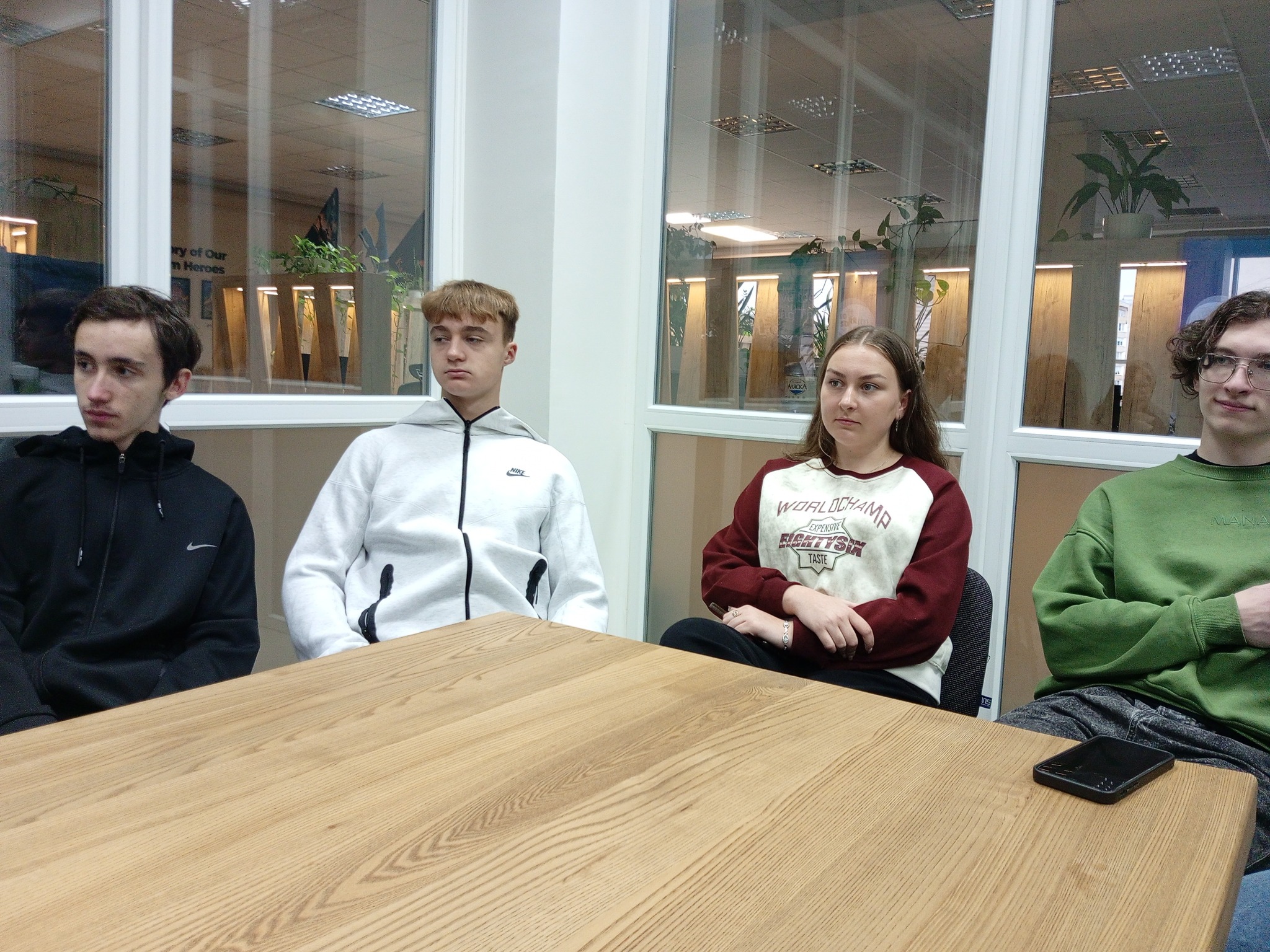 Спілкуємося з професіоналами: екскурсія студентів до офісу Softjourn