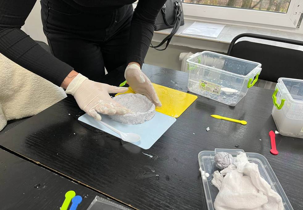 ВОРКШОП ІЗ ПЕРЕРОБКИ ПАПЕРУ