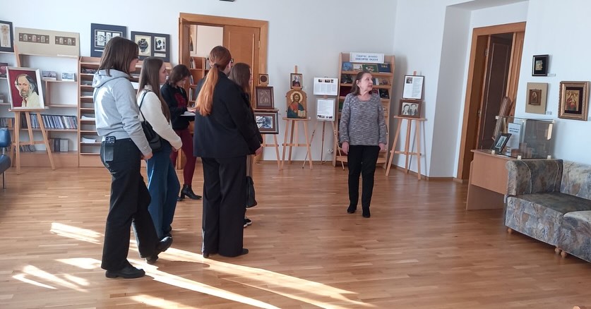 Студенти пізнають цифрову бібліотеку зсередини!