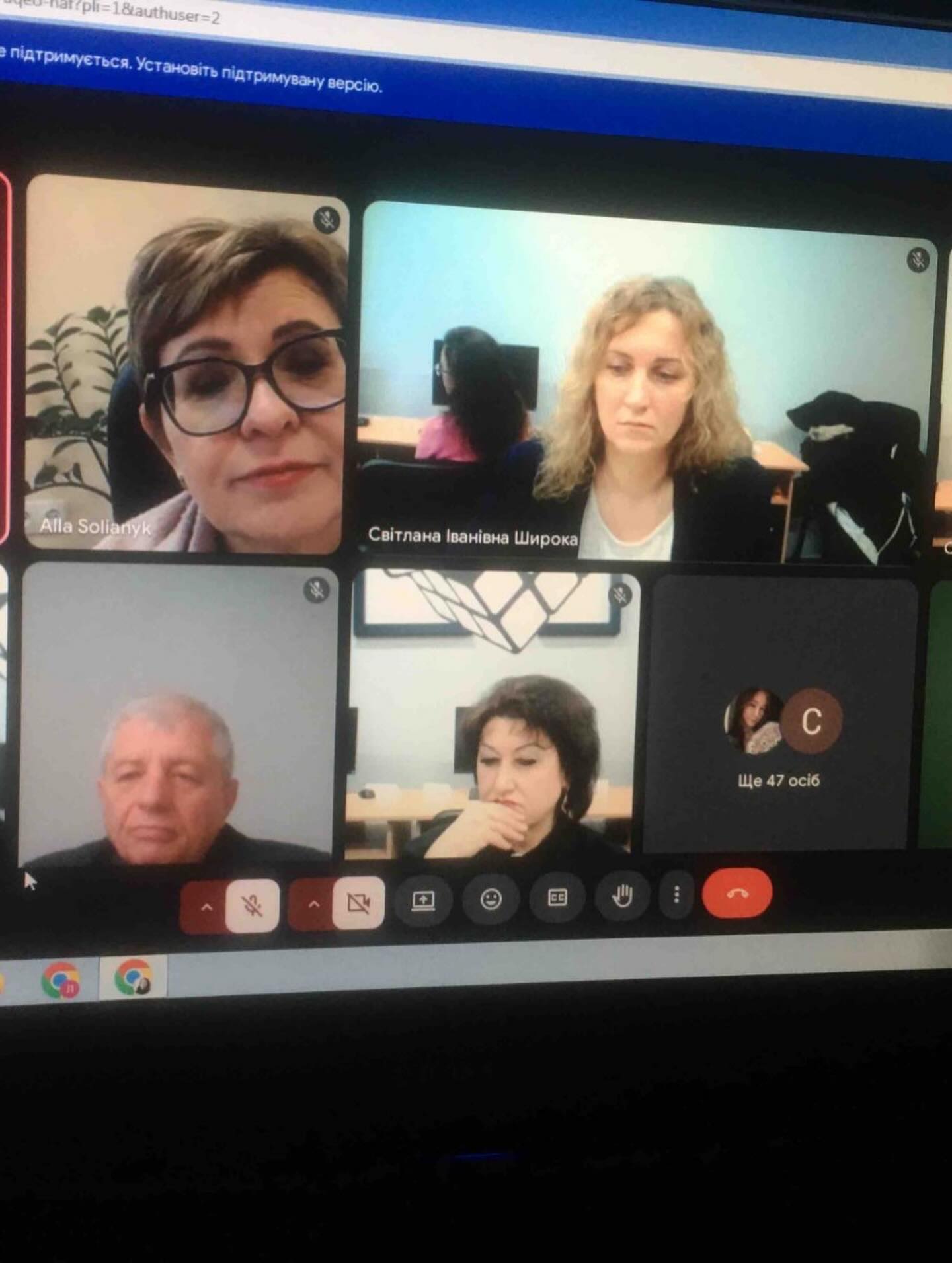 Перші кроки в соціогуманітарній науці