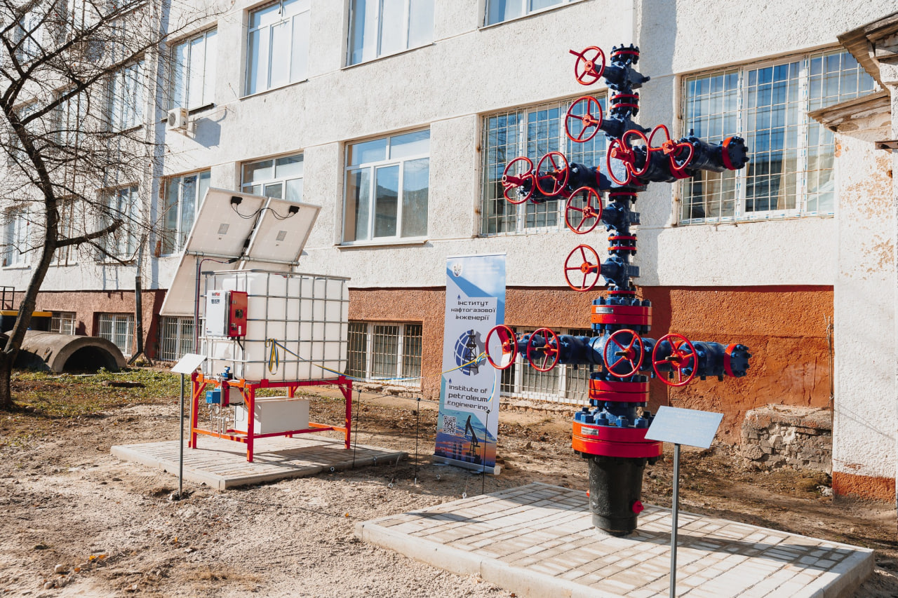 Комплексна установку для дозування рідких реагентів 