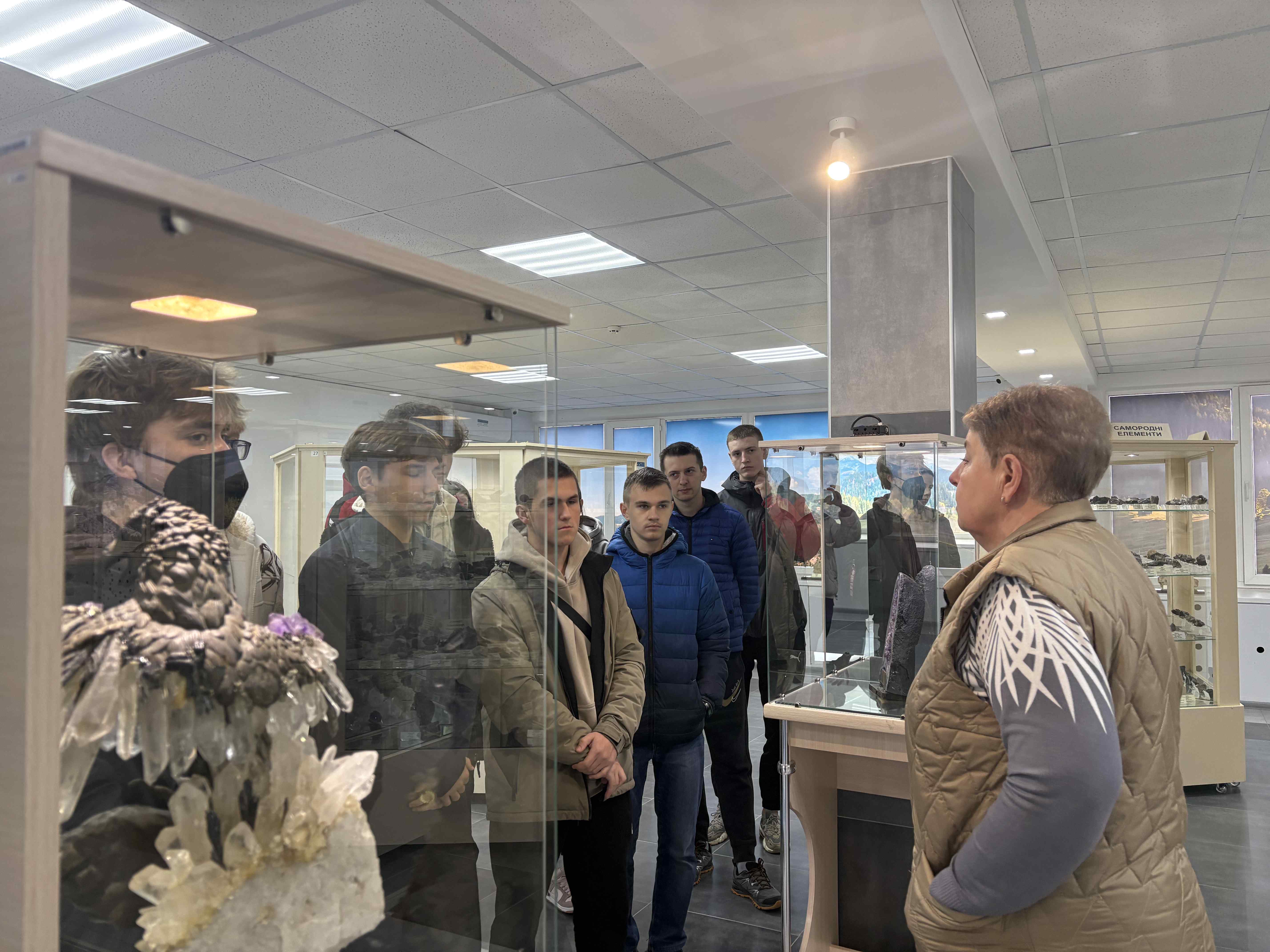 Не тільки код, а й таємниці Землі!