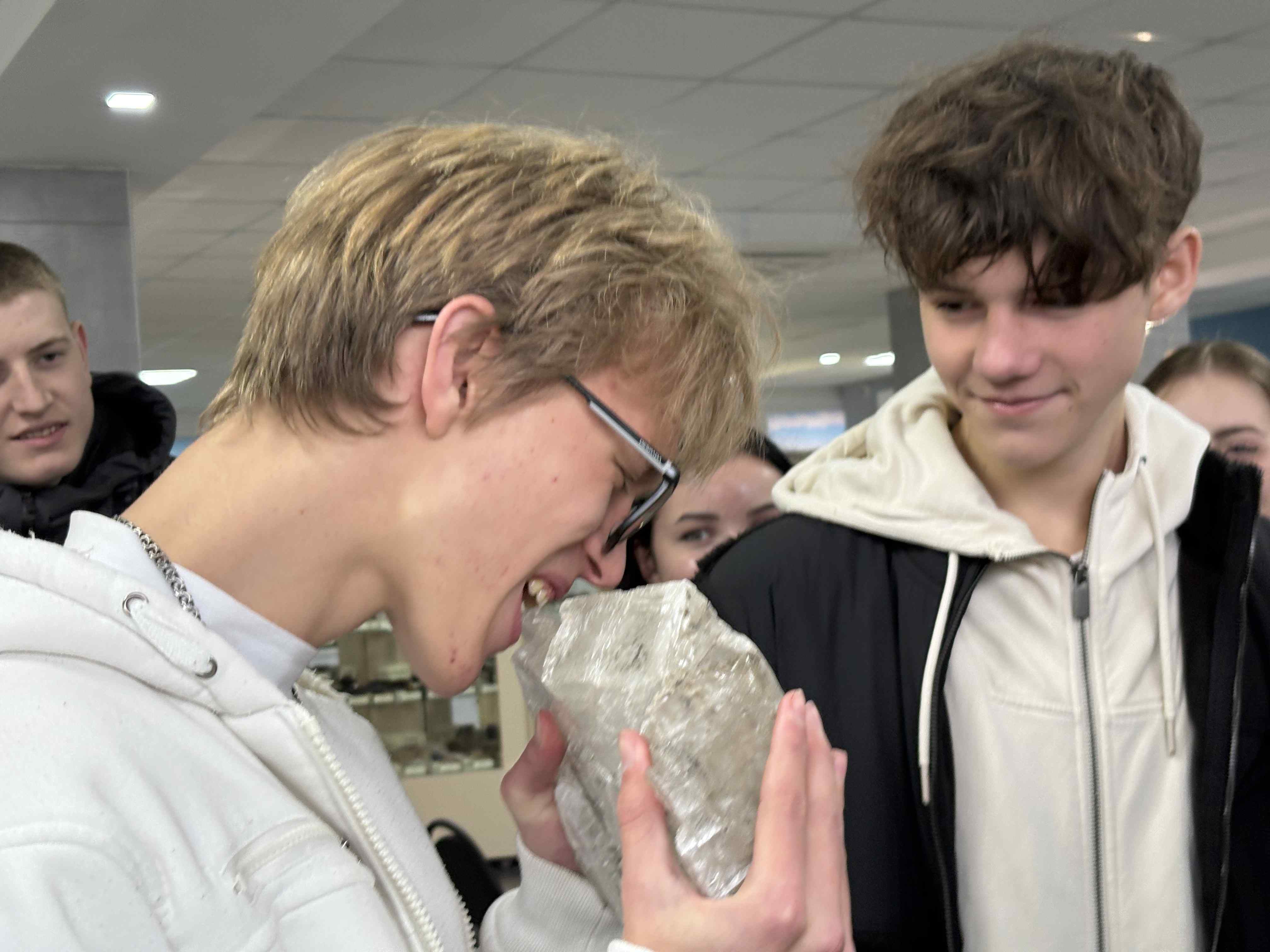 Не тільки код, а й таємниці Землі!