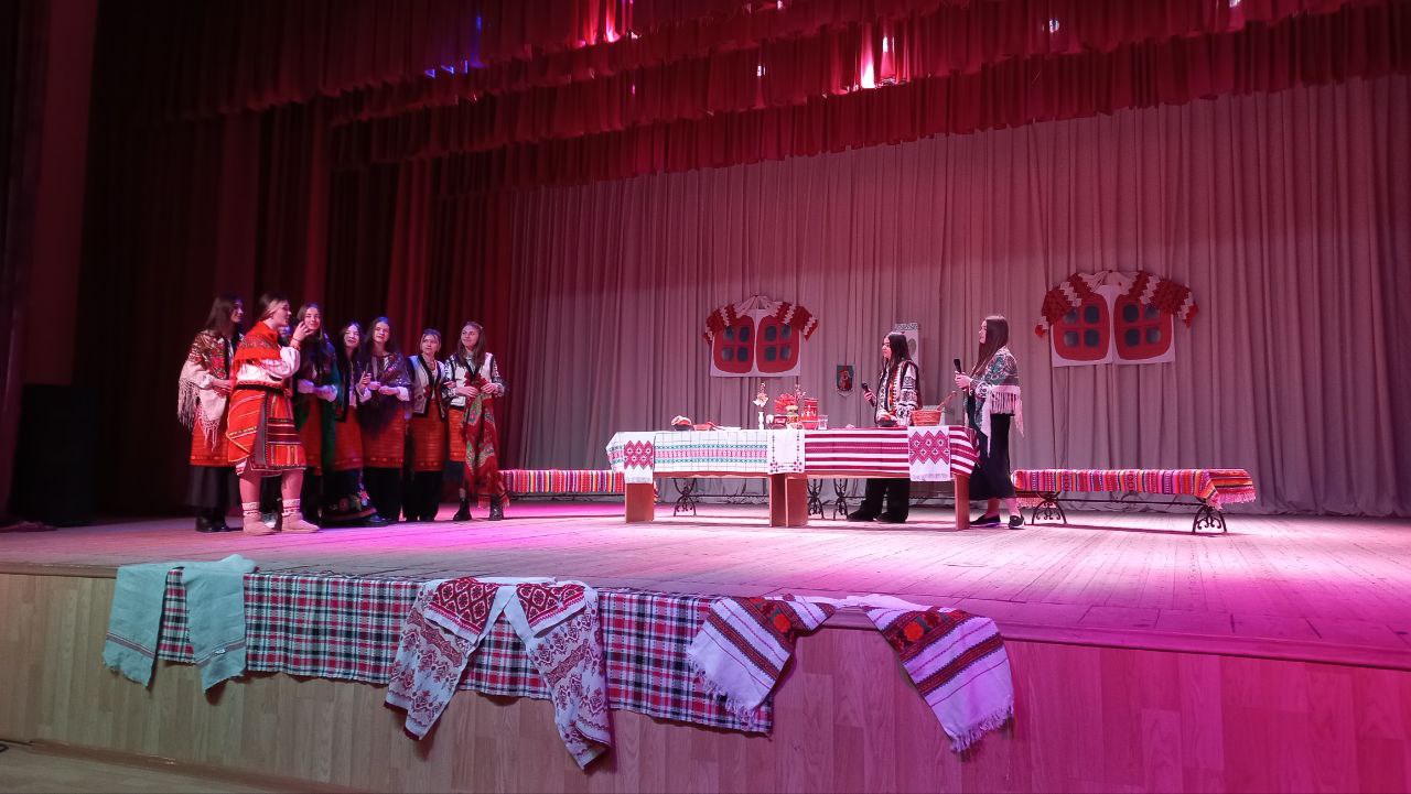 Українські Андріївські вечорниці на кафедрі філології та перекладу ІФНТУНГ