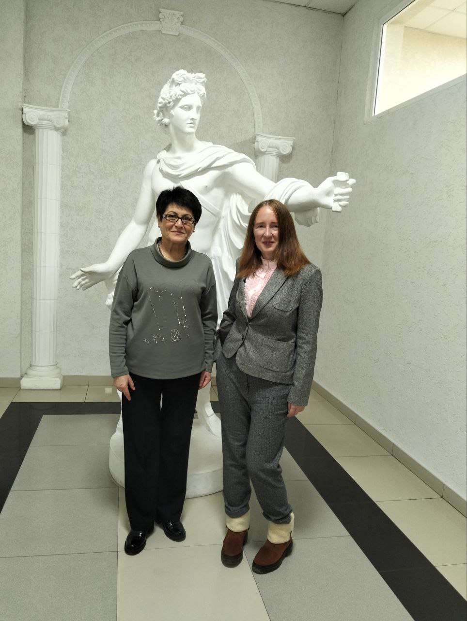 Підтримуємо талановиту молодь: участь у роботі олімпіад з іноземних мов