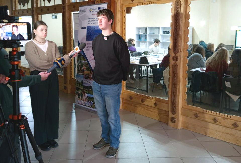 Участь у міжнародній студентській конференції зі  збереження культурної спадщини карпатського регіону