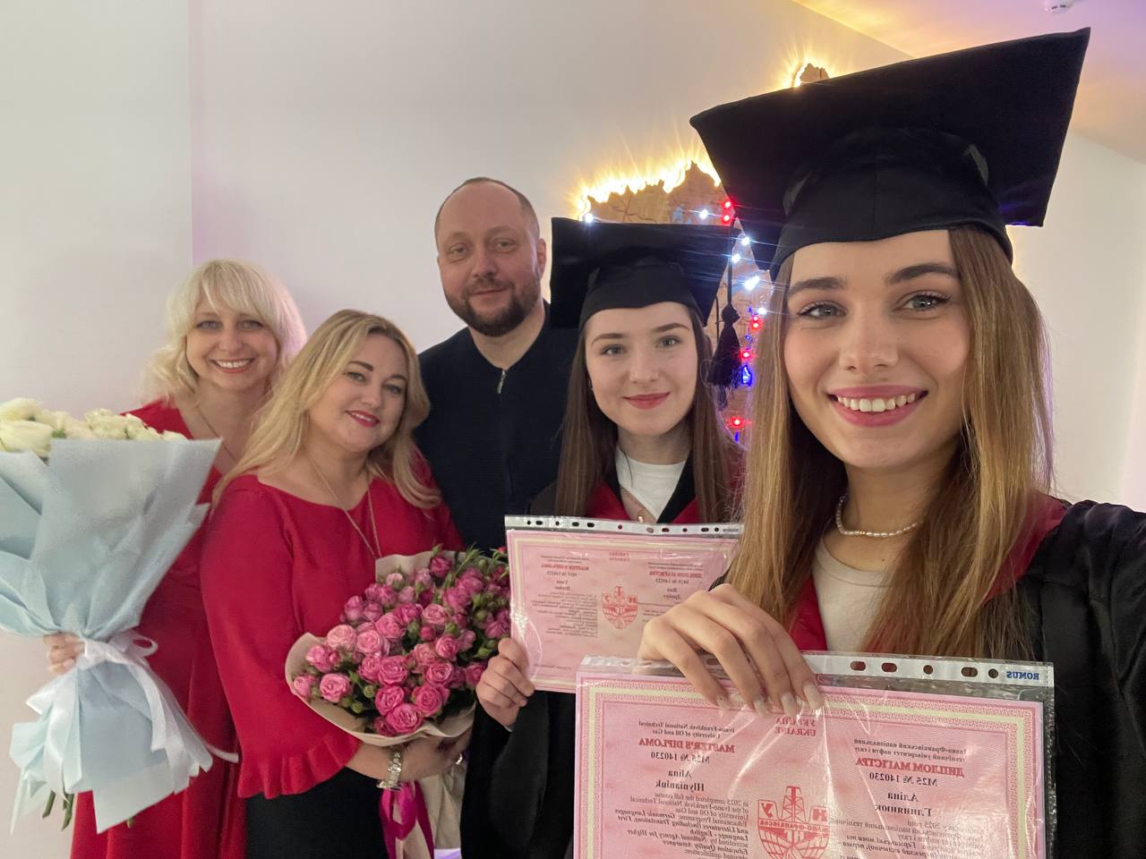 Урочисте вручення дипломів магістра