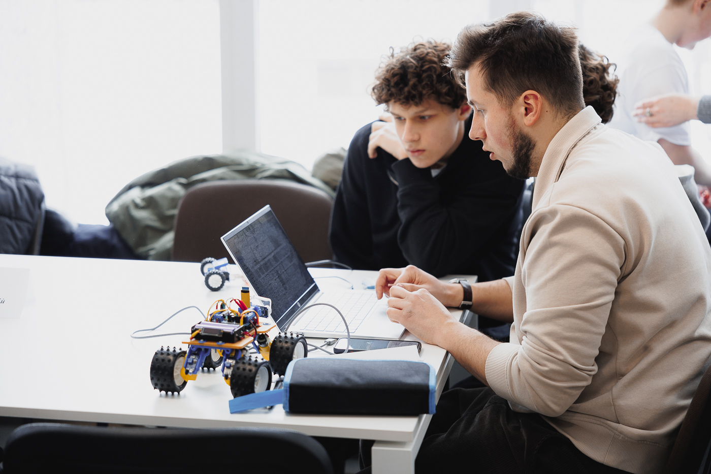 Robotraffic: коли інженерія стартує 