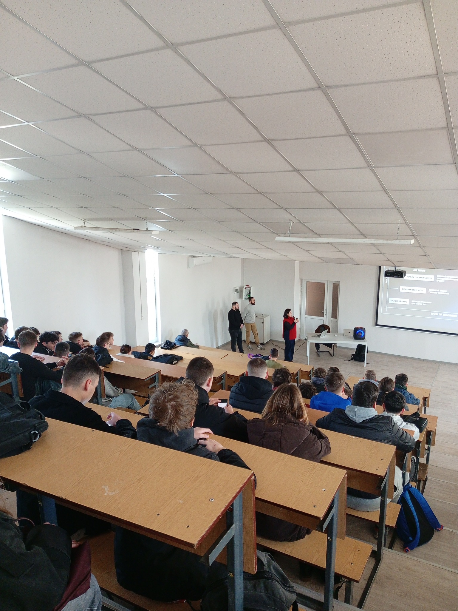 SoftServe ділиться досвідом: як розпочати кар’єру в ІТ