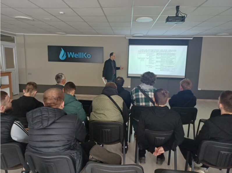 Практичний досвід для аспірантів та студентів