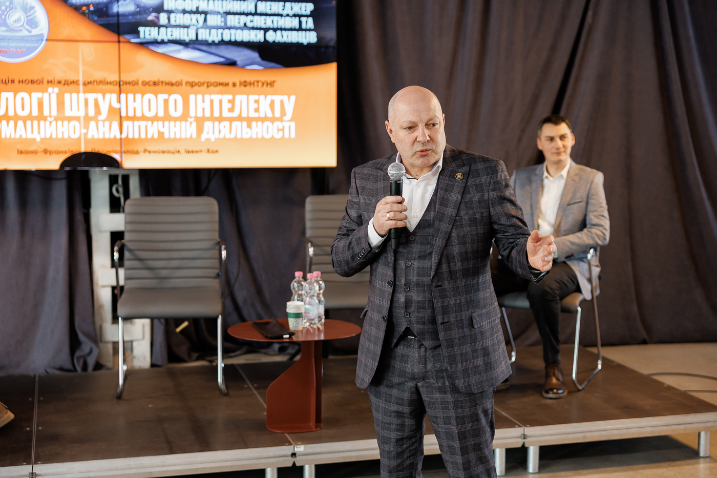 Освіта майбутнього, де дані стають інтелектом