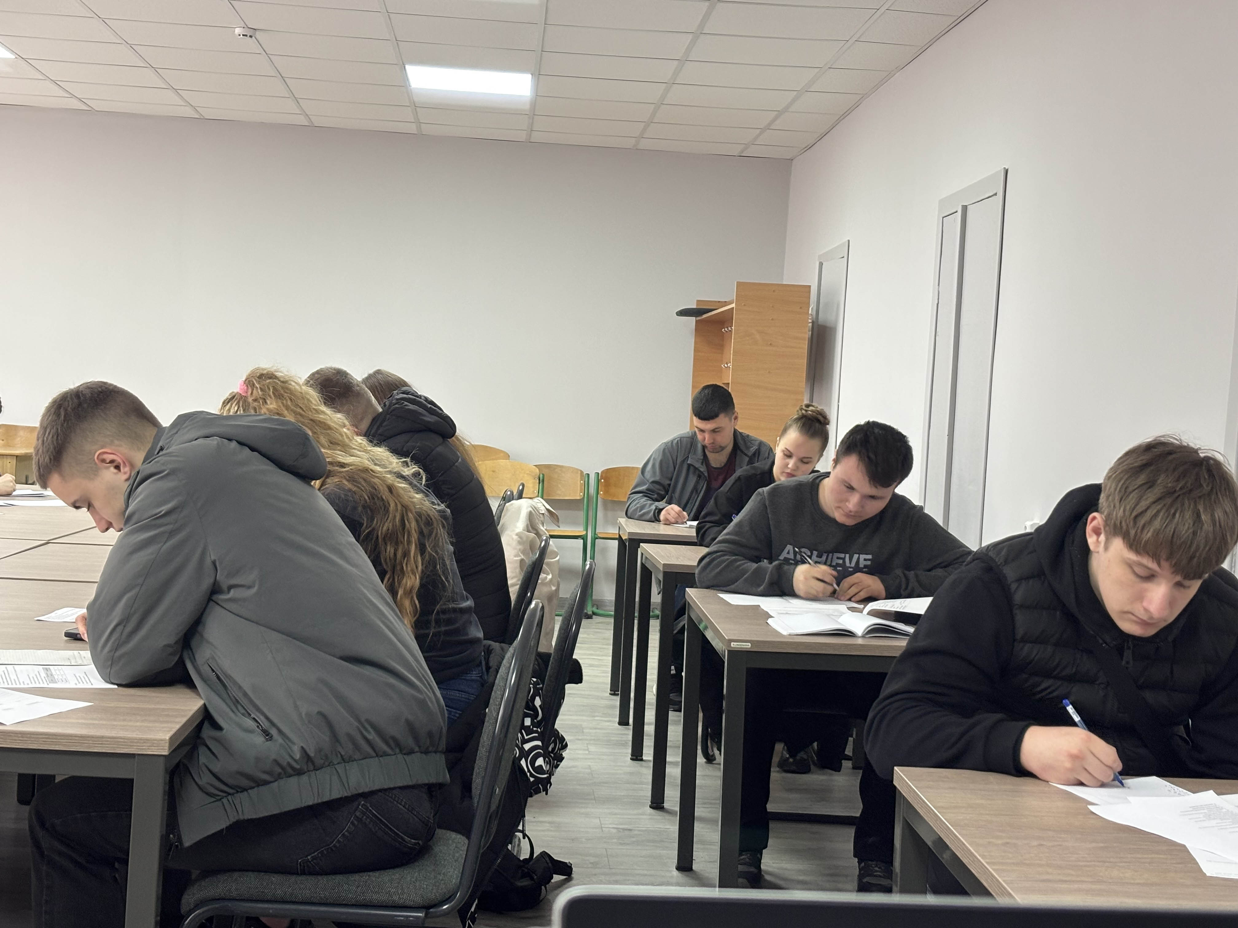 ВІД ТЕОРІЇ ДО УПРАВЛІНСЬКИХ РІШЕНЬ:  КОЛОКВІУМ З МАРКЕТИНГУ ЯК АКАДЕМІЧНИЙ ДІАЛОГ