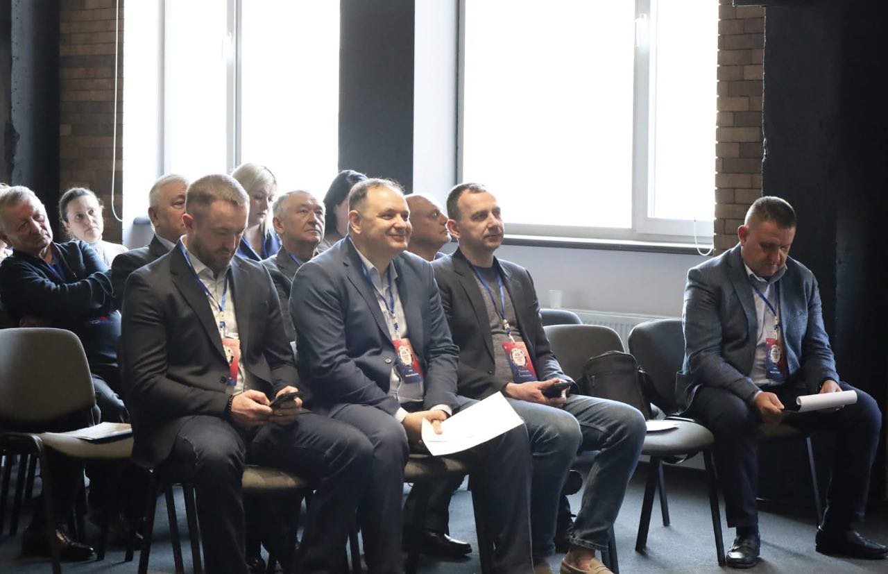 ПРЕДСТАВНИЦІ КАФЕДРИ ПІДПРИЄМНИЦТВА ТА МАРКЕТИНГУ ДОЛУЧИЛИСЯ ДО ФОРУМУ «ЕКОНОМІКА. БІЗНЕС. ЛЮДИ»