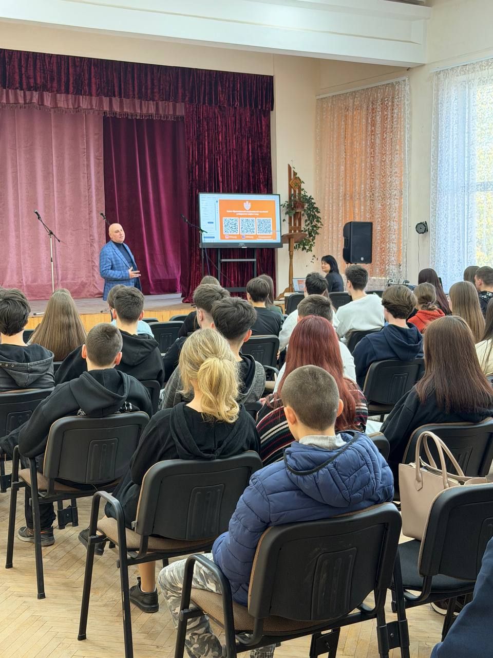 Профорієнтаційні зустрічі ІФНТУНГ із майбутніми абітурієнтами