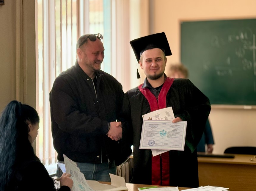 Вручення дипломів магістрам-екологам