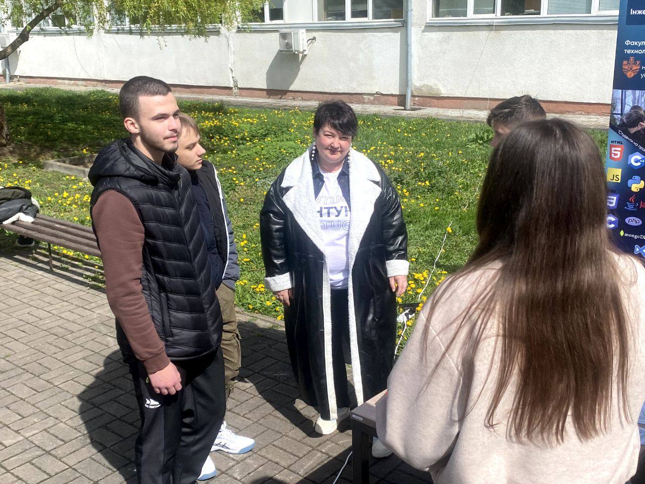 ТЕХНОПІКНІК та інженерія програмного забезпечення: від студента до абітурієнта з особливим вайбом