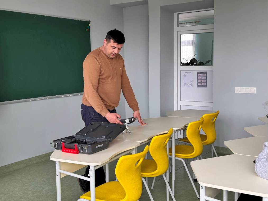 З ЛІЦЕЇСТАМИ БУРШТИНА 