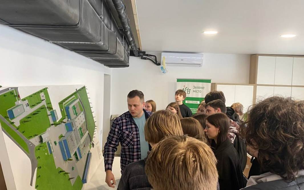 СТУДЕНТИ ПРИЙНЯЛИ УЧАСТЬ У GREENTECH ІДЕАТОН