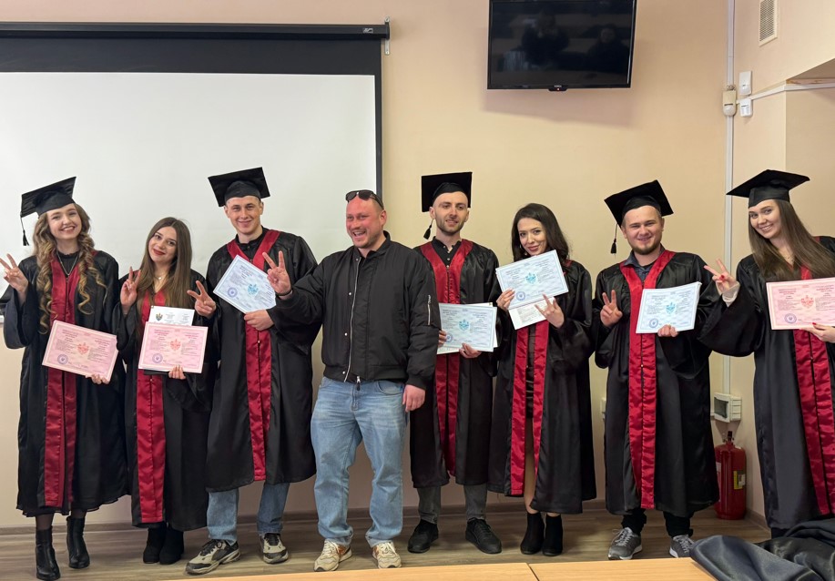 Вручення дипломів магістрам-екологам