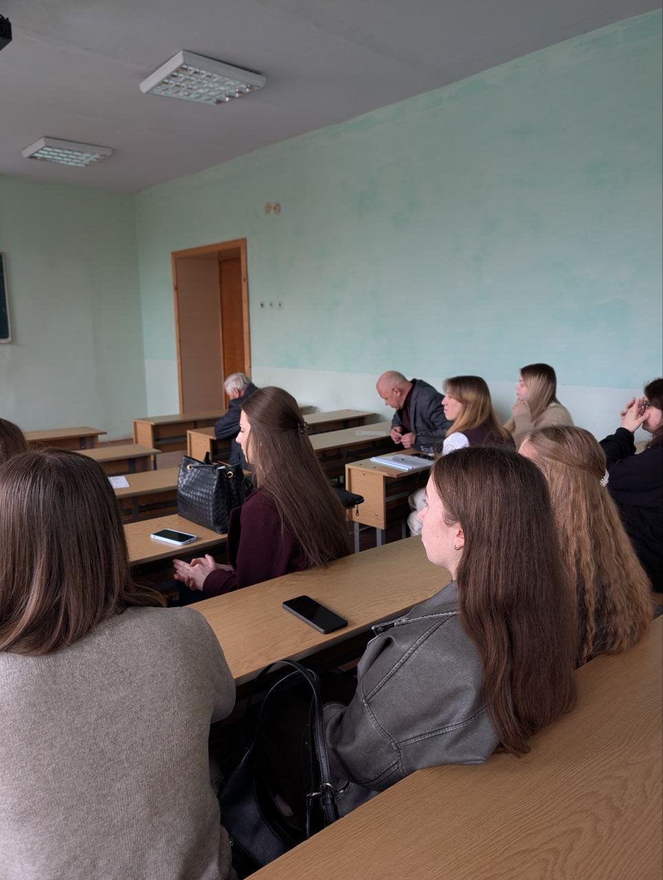 доповідь на конференції