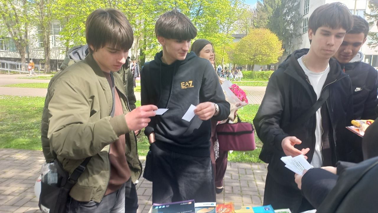 Кафедра філології та перекладу на технопікніку